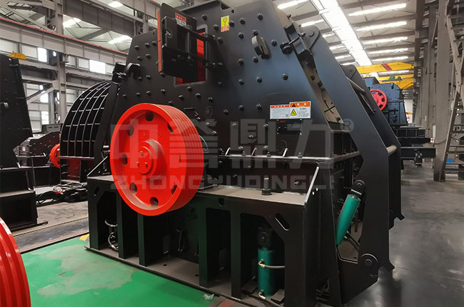 可逆錘式製砂機