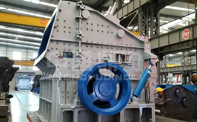 DLHCS1523反擊式破碎機