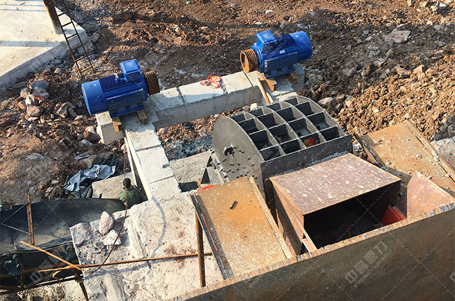 PC1413锤（chuí）式破碎（suì）机