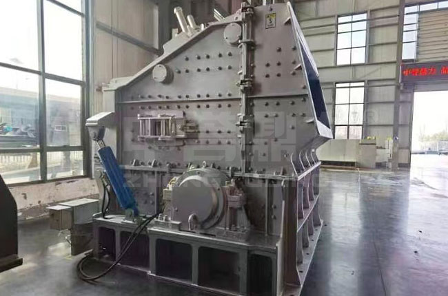 PF2022反擊破碎機