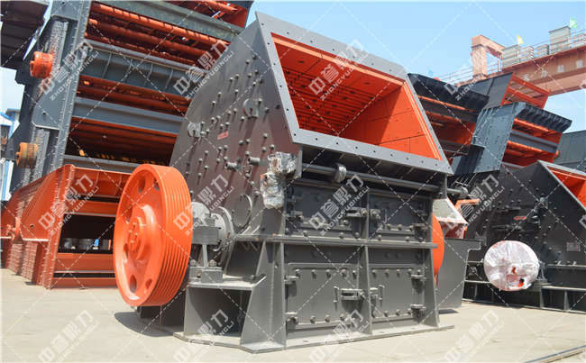 PCD3032单（dān）段锤式破碎机（jī）