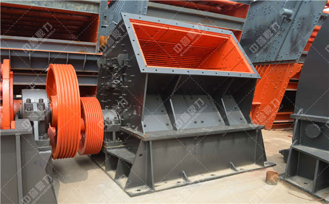 PCD1609单段锤（chuí）式（shì）破碎机