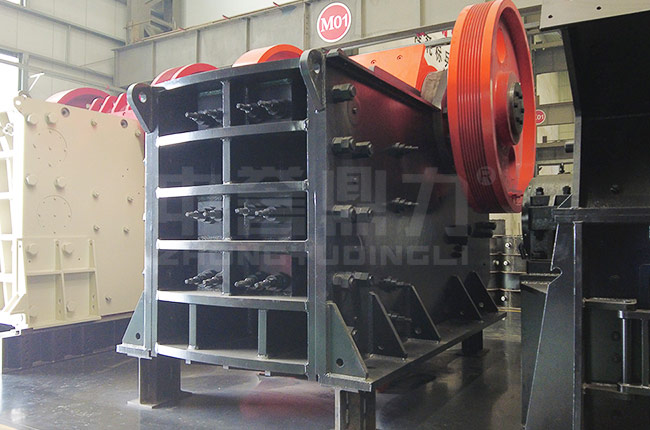 PE900×1200破碎機