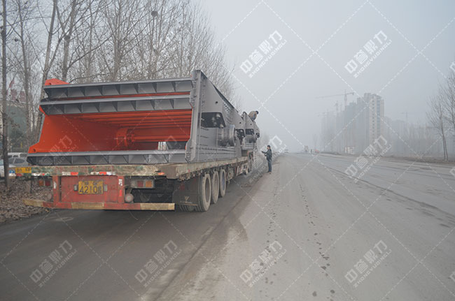 2YKX3280振動（dòng）篩