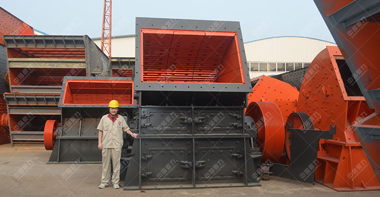 重型錘式破碎機設備圖