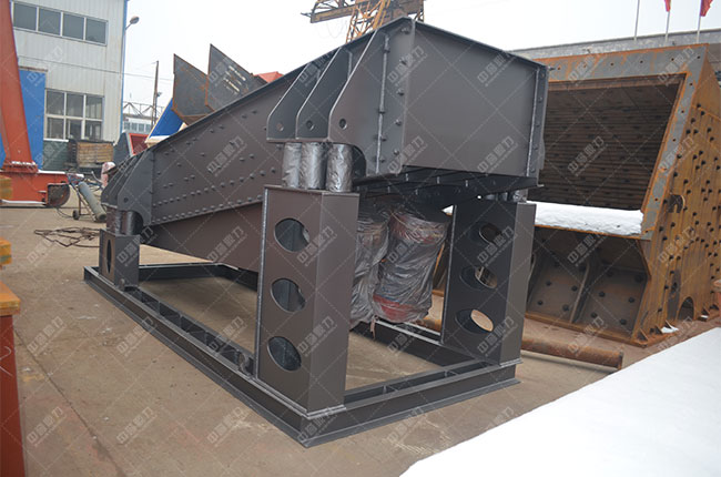 臥式重型錘式破碎機