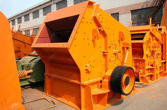 反（fǎn）击式破（pò）碎机