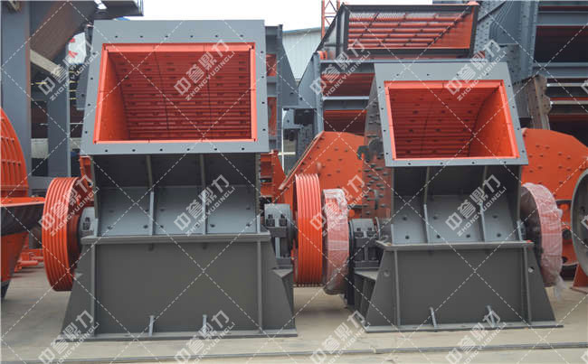 PC0910锤(chuí)式破碎机