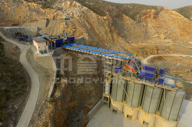 河南新鄉春江水泥時產1500噸機製砂石生產線