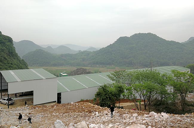 廣西桂林魯鑫建（jiàn）材時產800噸（dūn）石灰石製沙（shā）生產線