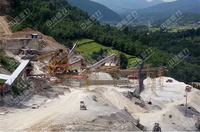 石灰石（shí）礦破碎