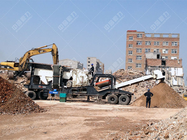 建築垃（lā）圾移動式破碎機